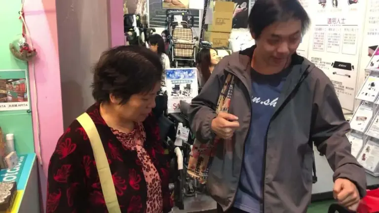 14 – 梁女士：膝關節退化分享體驗下集 ,我唔信，阿媽！今次你贏！